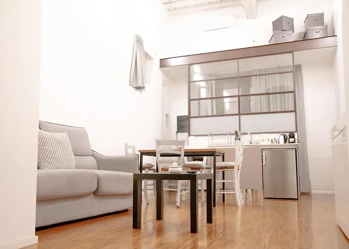 Spacious Loft In Jewish Ghetto